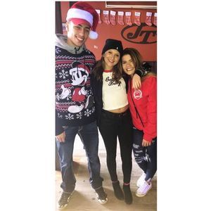 Meet your Posher, Cecilia